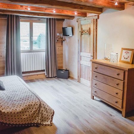 La Ferme Des Cousines Apartment Saint-Sigismond  Bagian luar foto
