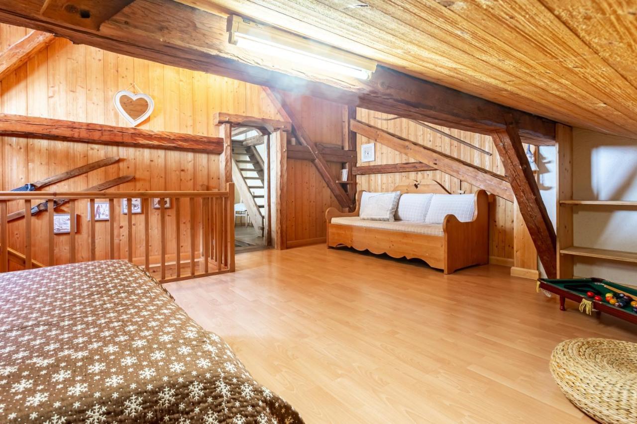 La Ferme Des Cousines Apartment Saint-Sigismond  Bagian luar foto